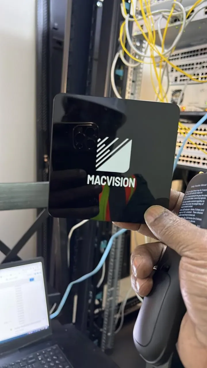 مرجع للضيافة المتصلة في نيوم يوضح تهيئة منصة MACVISION